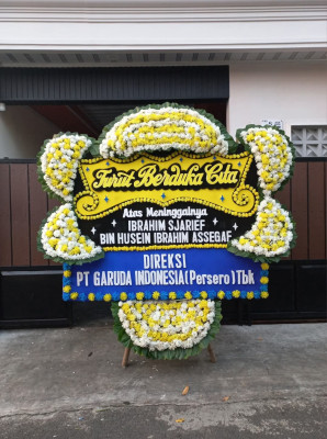 Papan Bunga Duka di Monjok Barat